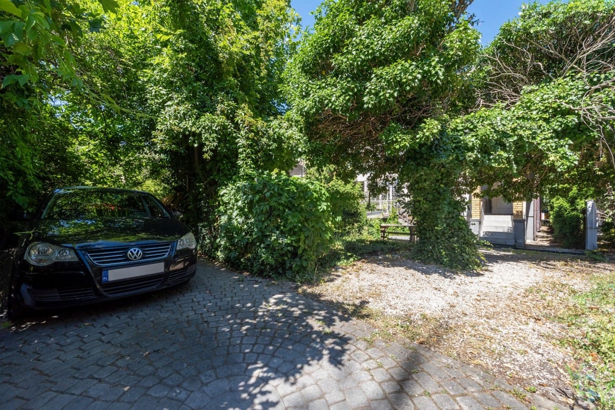 Lokal użytkowy  pokojowe na Sprzedaż