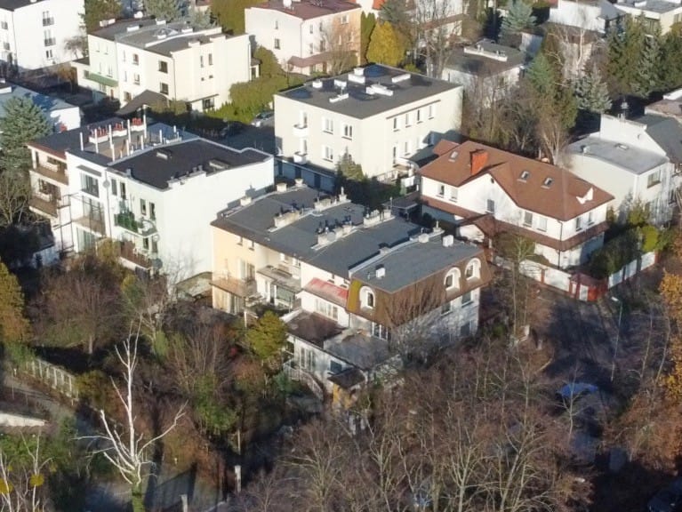 Dom 5 pokojowe na Sprzedaż