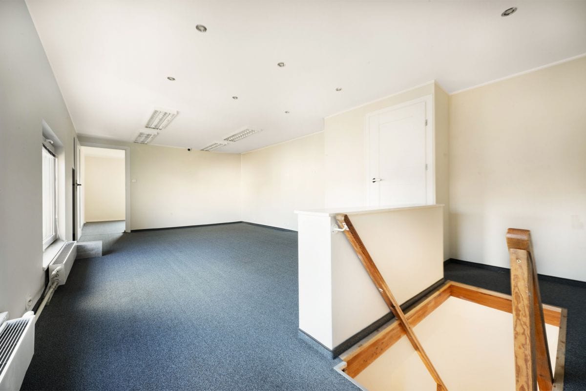 Dom 5 pokojowe na Sprzedaż