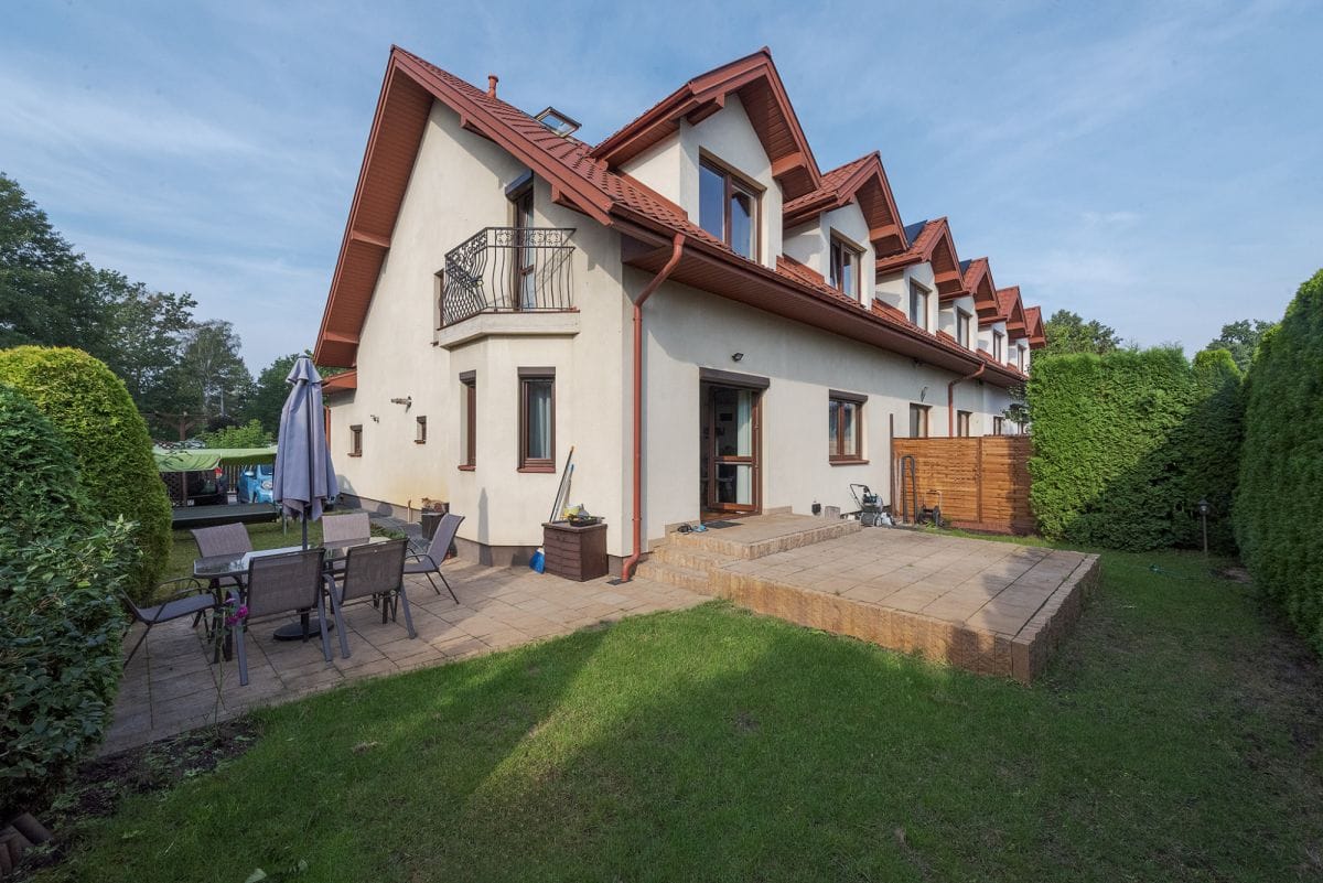 Dom 6 pokojowe na Sprzedaż