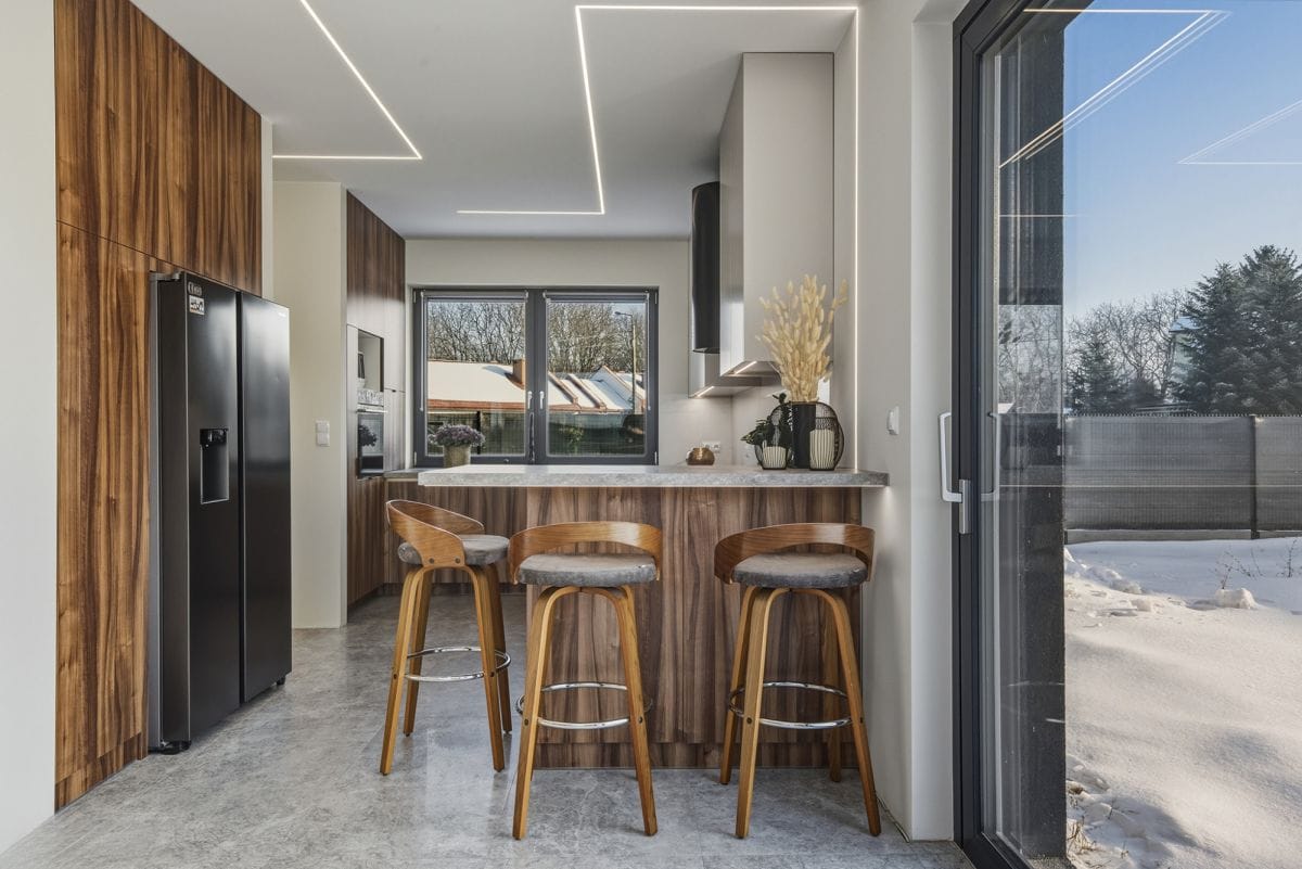 Dom 5 pokojowe na Sprzedaż