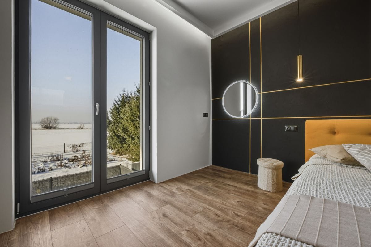 Dom 5 pokojowe na Sprzedaż