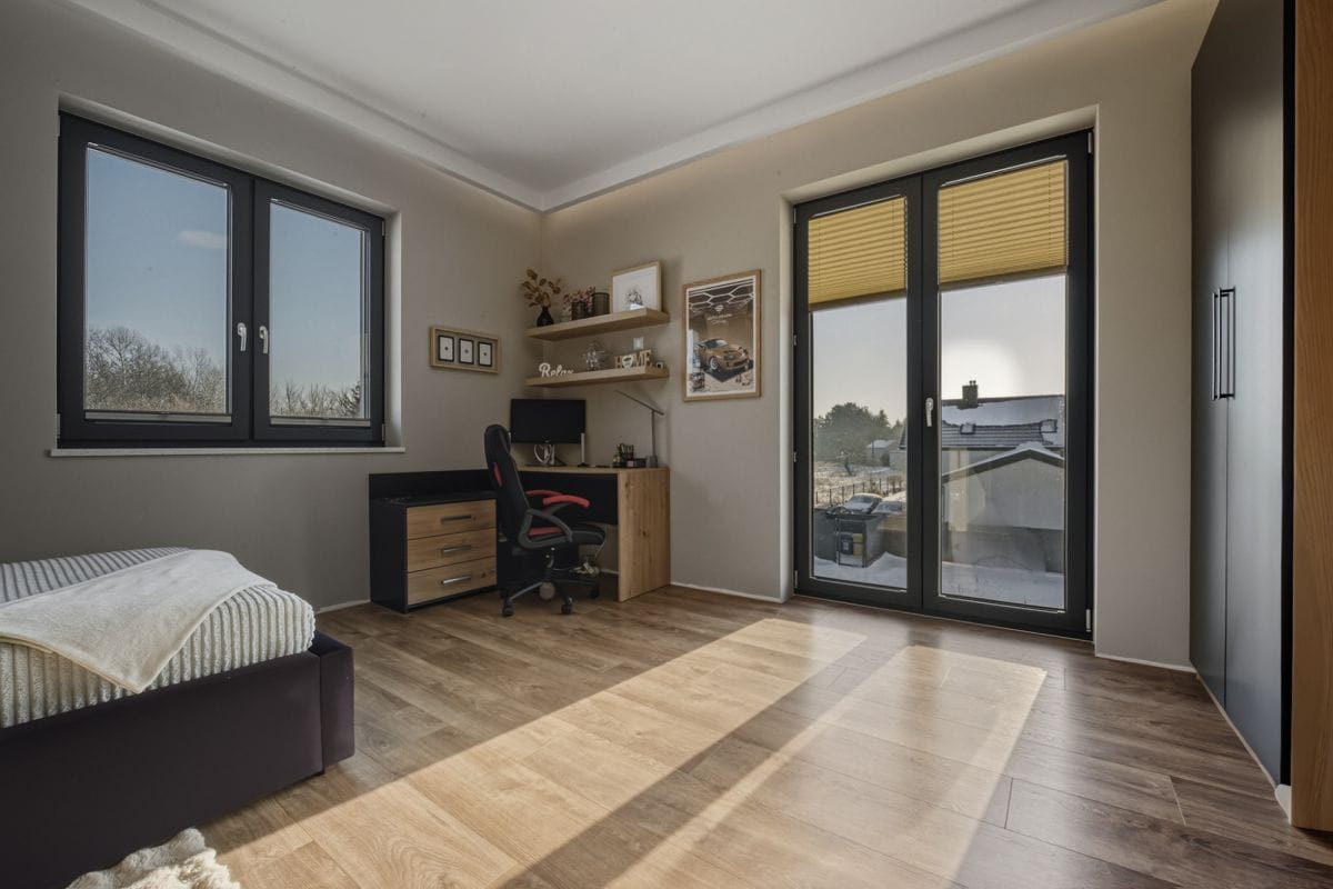 Dom 5 pokojowe na Sprzedaż