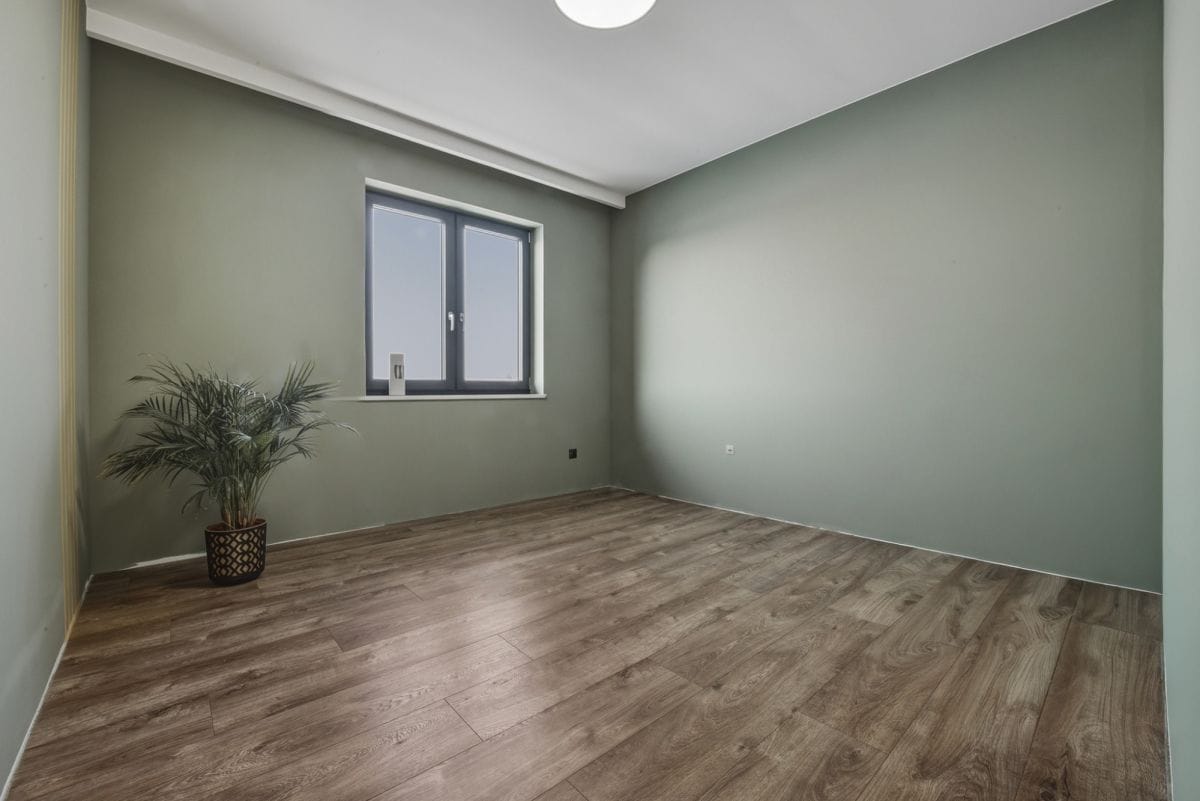 Dom 5 pokojowe na Sprzedaż