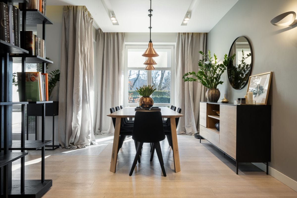 Dom 8 pokojowe na Sprzedaż