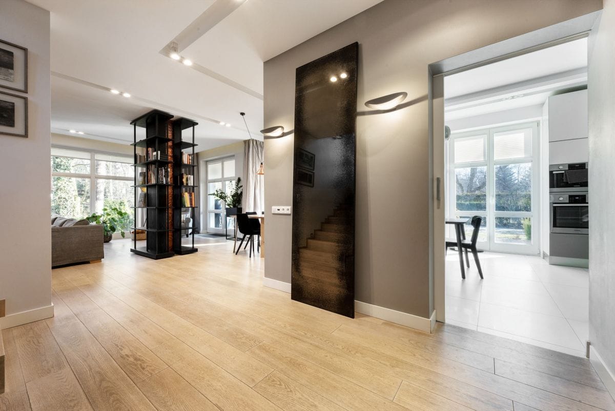 Dom 8 pokojowe na Sprzedaż