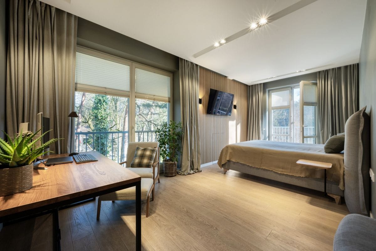 Dom 8 pokojowe na Sprzedaż