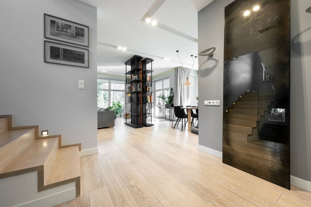 Dom 8 pokojowe na Sprzedaż