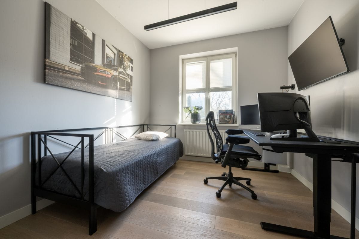 Dom 8 pokojowe na Sprzedaż