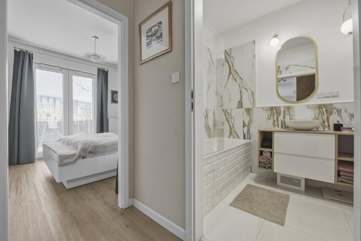 Mieszkanie 2 pokojowe na Sprzedaż