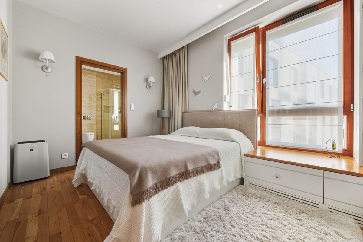 Mieszkanie 4 pokojowe na Sprzedaż