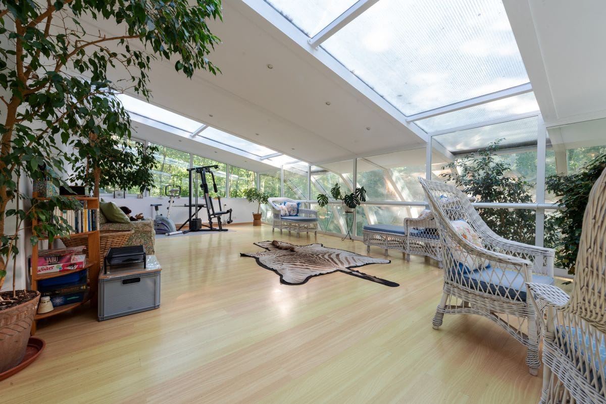 Dom 8 pokojowe na Sprzedaż