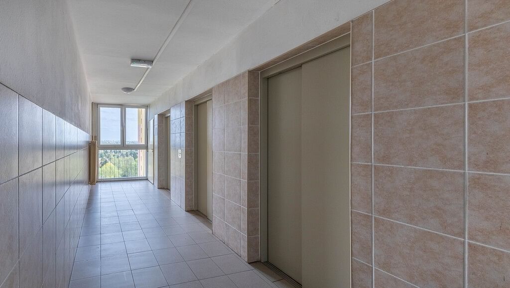 Mieszkanie 4 pokojowe na Sprzedaż