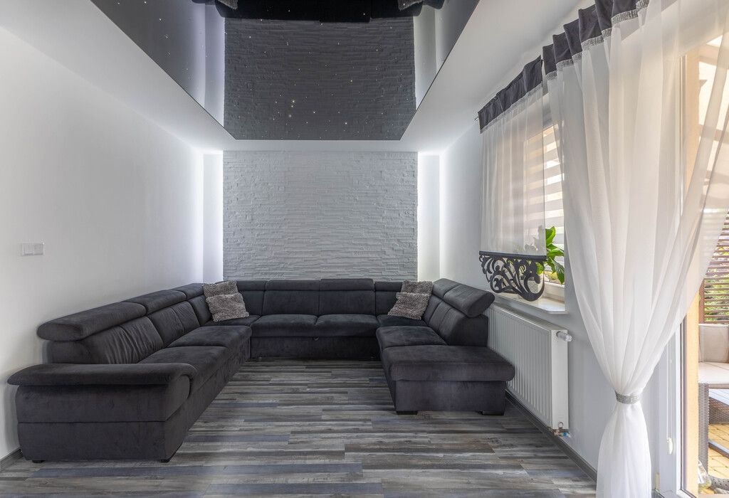 Dom 5 pokojowe na Sprzedaż