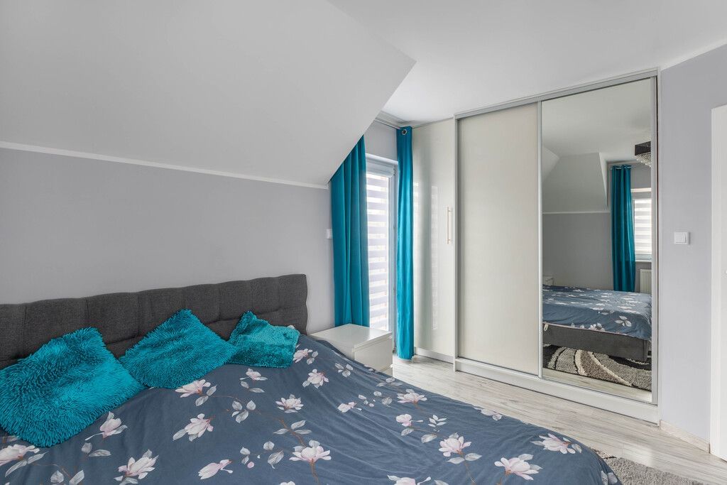 Dom 5 pokojowe na Sprzedaż