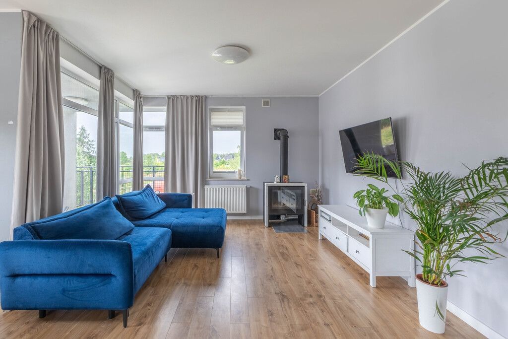 Mieszkanie 6 pokojowe na Sprzedaż