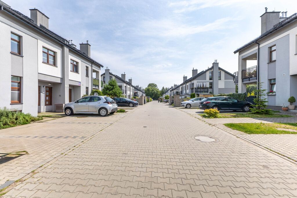 Mieszkanie 6 pokojowe na Sprzedaż