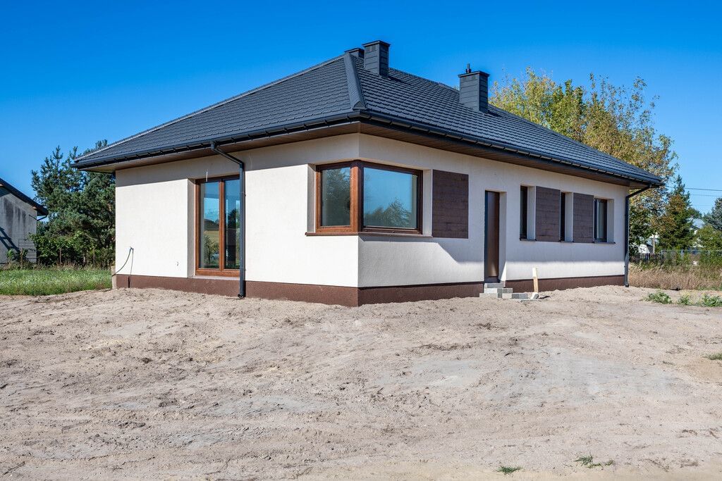 Dom 4 pokojowe na Sprzedaż