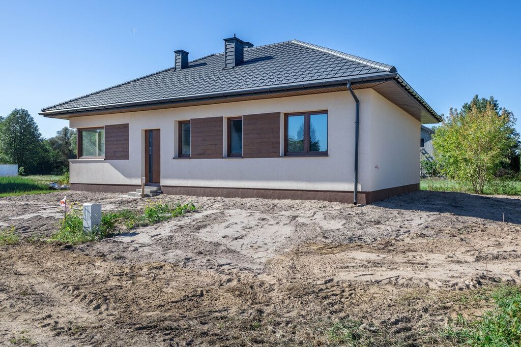 Dom 4 pokojowe na Sprzedaż