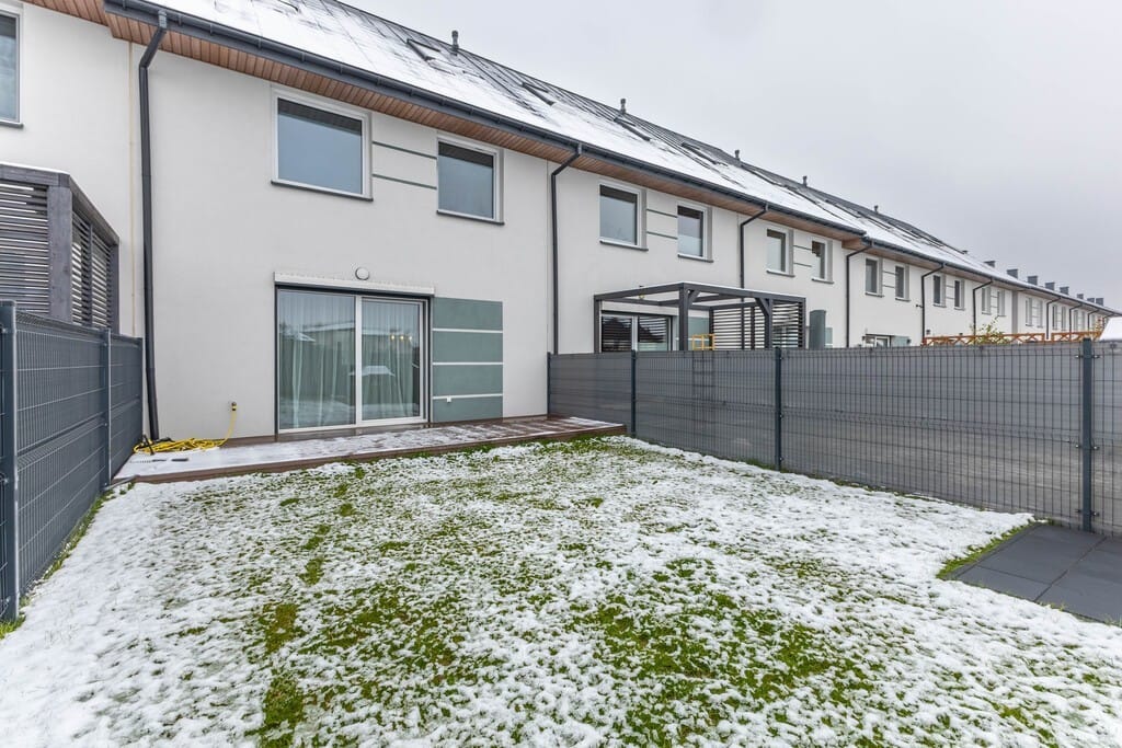 Dom 4 pokojowe na Sprzedaż