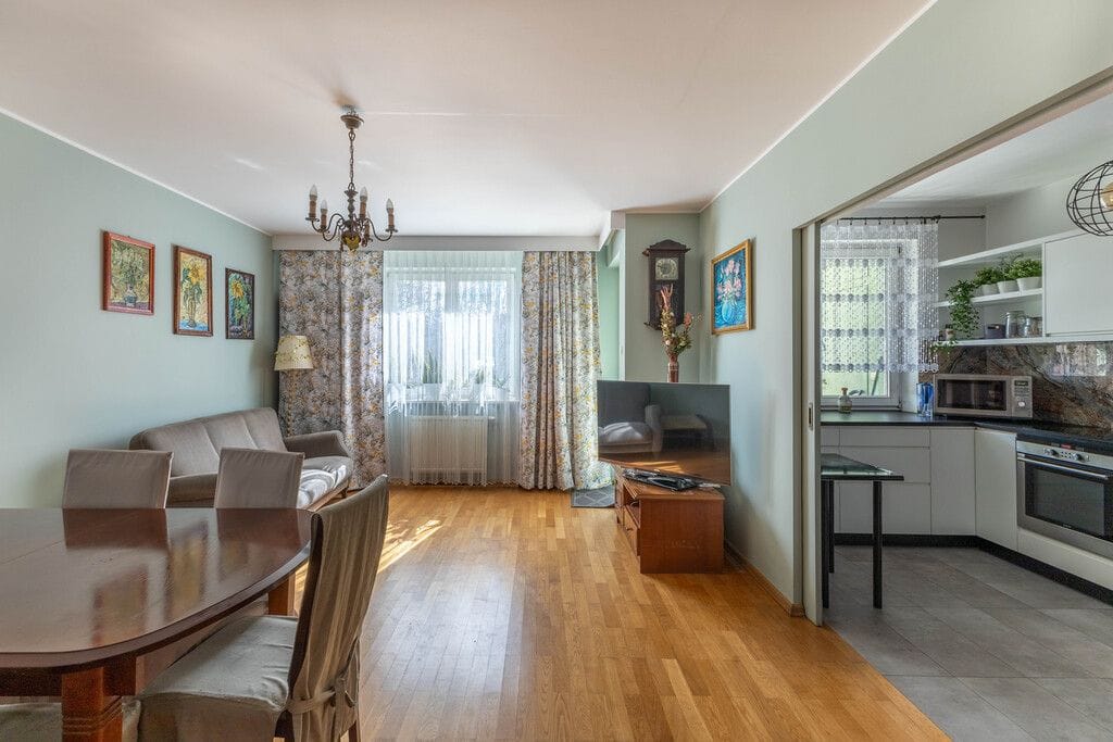 Mieszkanie 3 pokojowe na Sprzedaż