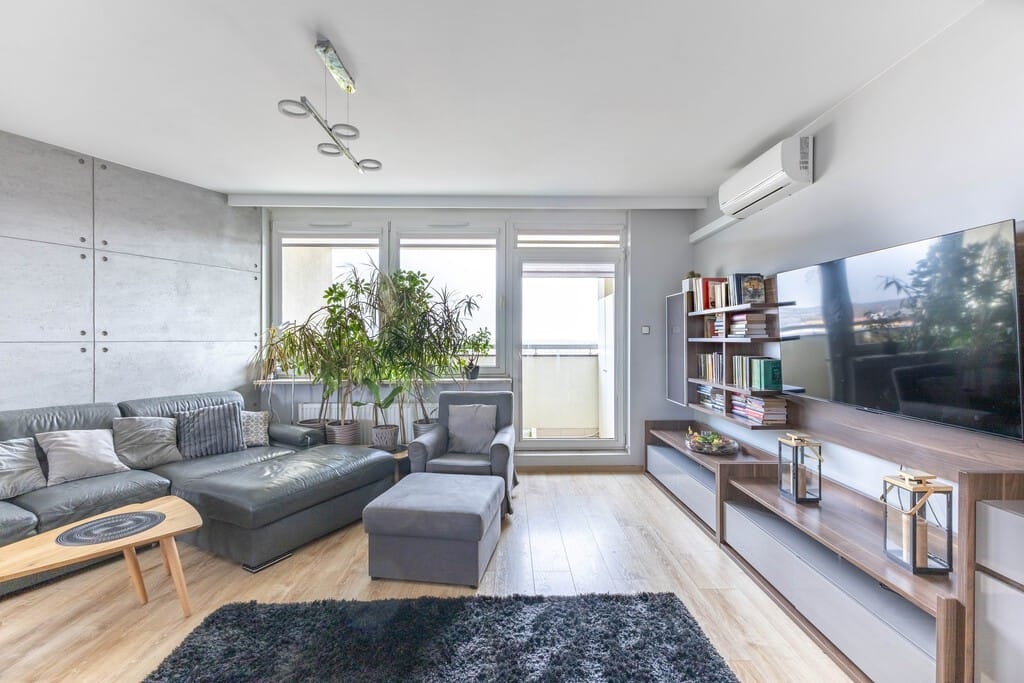 Mieszkanie 4 pokojowe na Sprzedaż