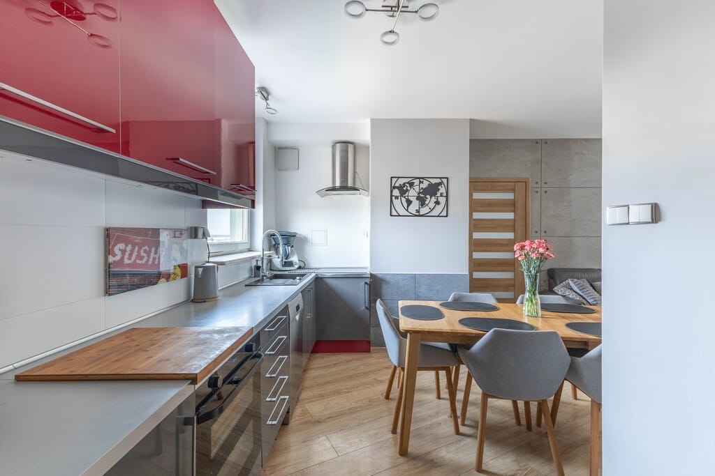 Mieszkanie 4 pokojowe na Sprzedaż