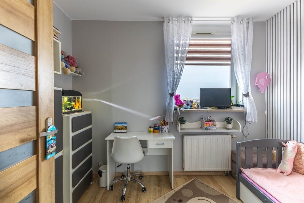 Mieszkanie 4 pokojowe na Sprzedaż