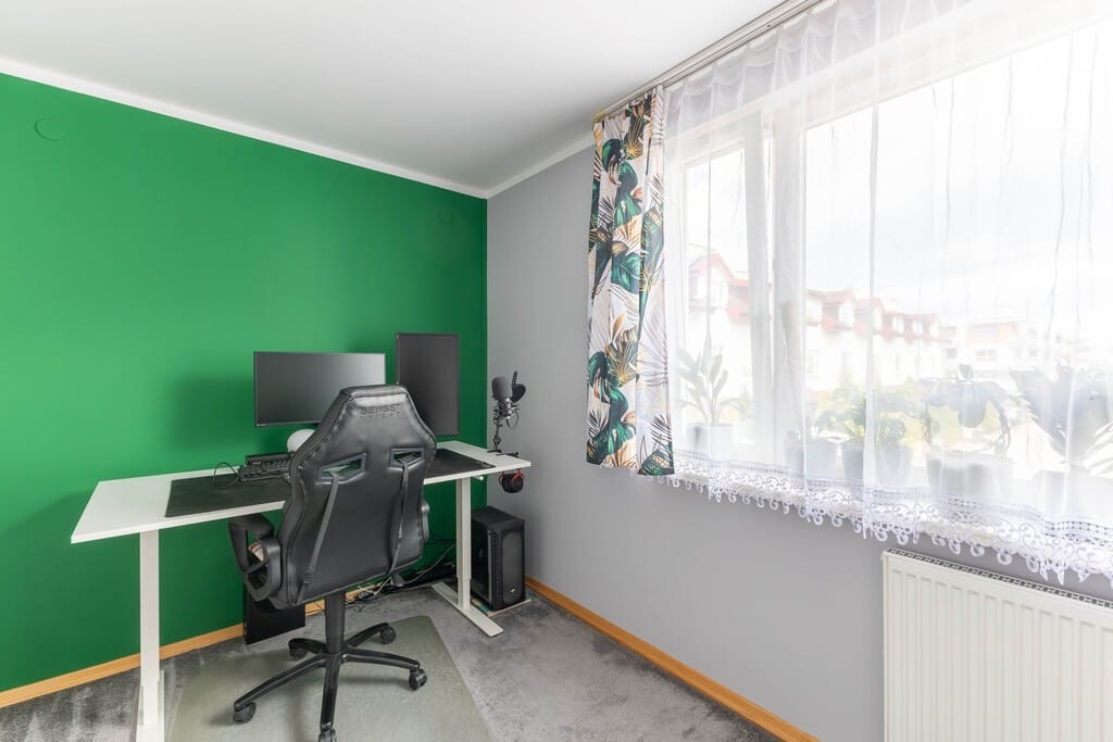 Dom 5 pokojowe na Sprzedaż