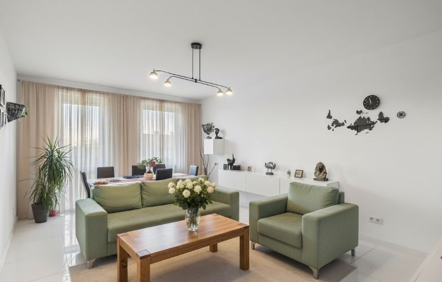 Mieszkanie na Sprzedaż 4 pokoje agencja Tur Nieruchomości Mieszkanie 4 pokojowe na Sprzedaż