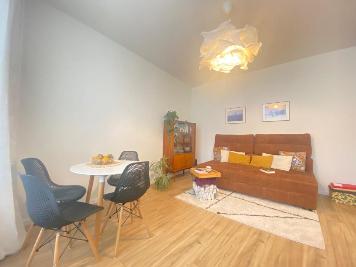 Mieszkanie 3 pokojowe na Sprzedaż