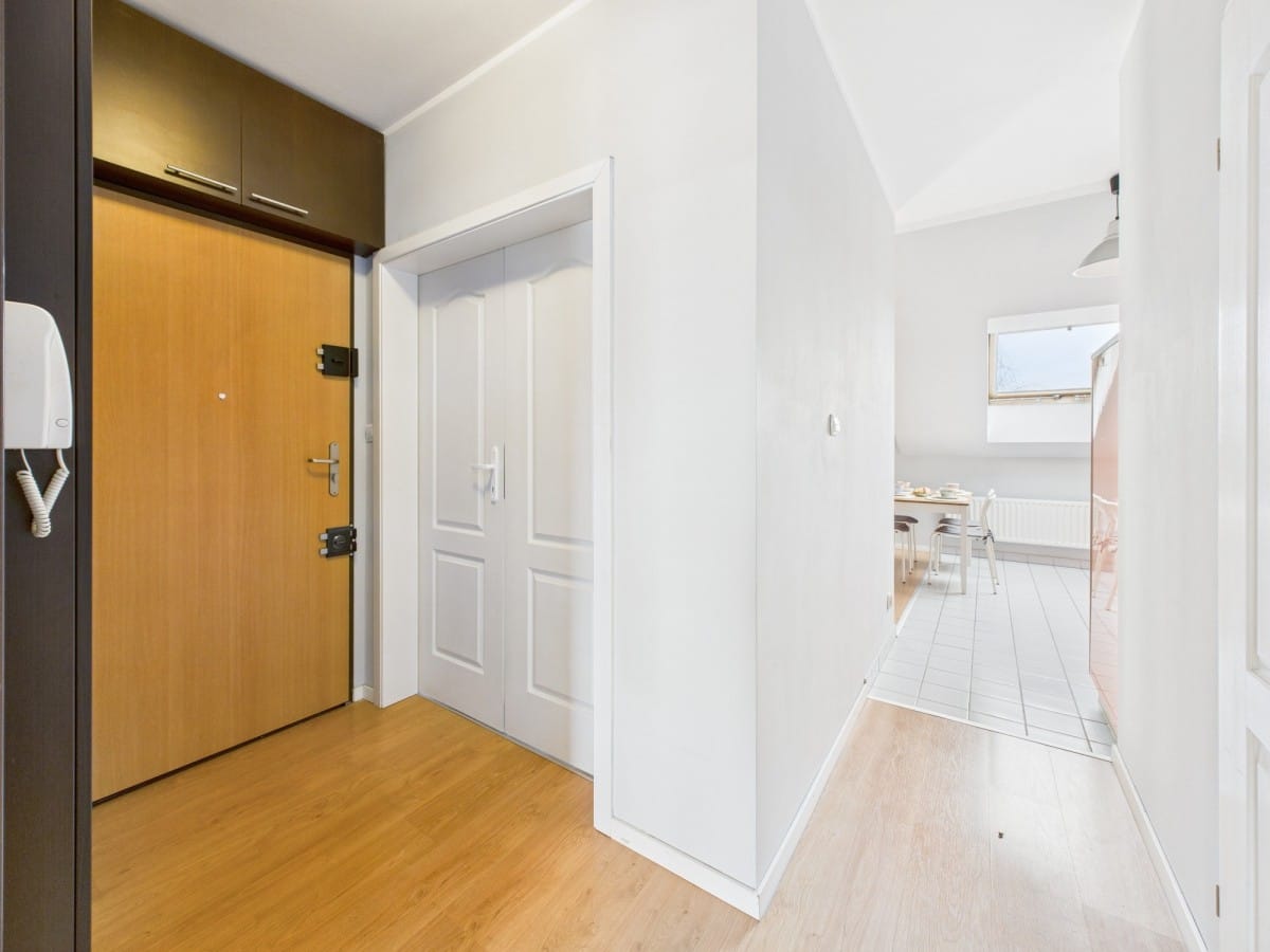 Mieszkanie 2 pokojowe na Sprzedaż