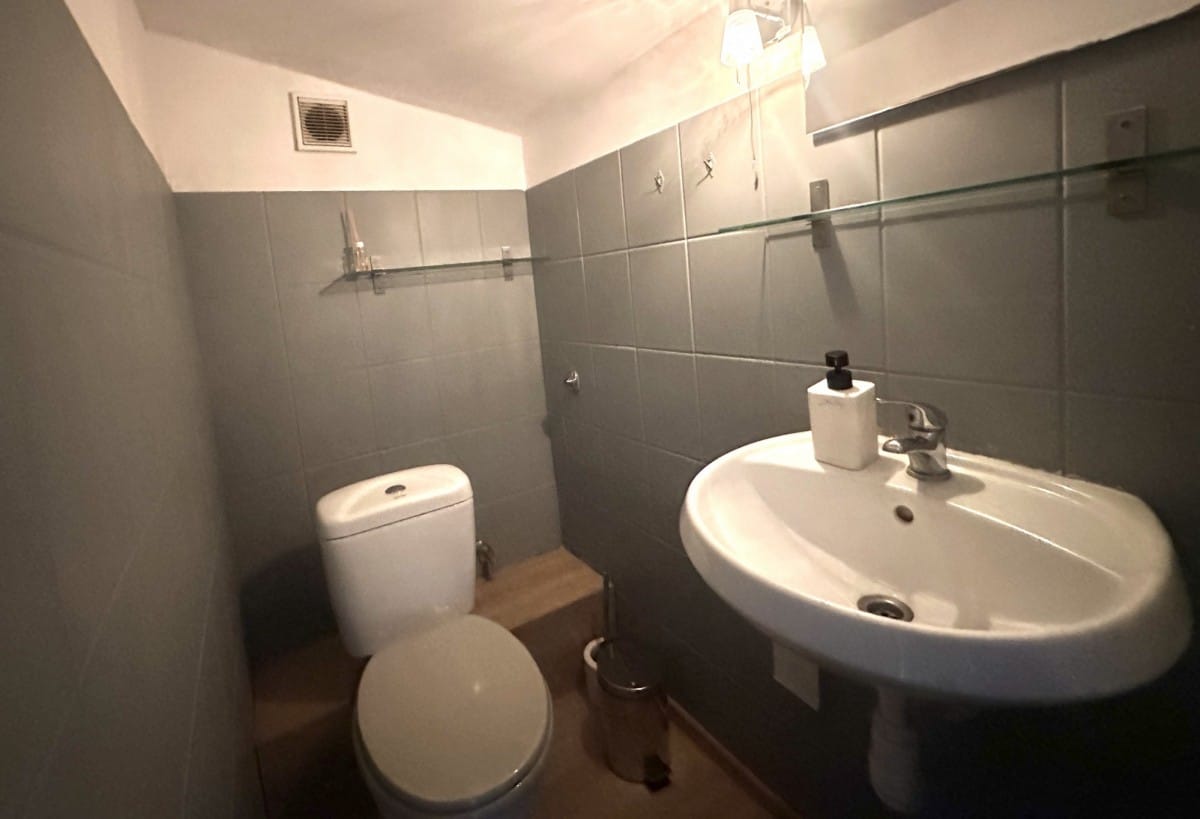 Lokal użytkowy  pokojowe na Wynajem