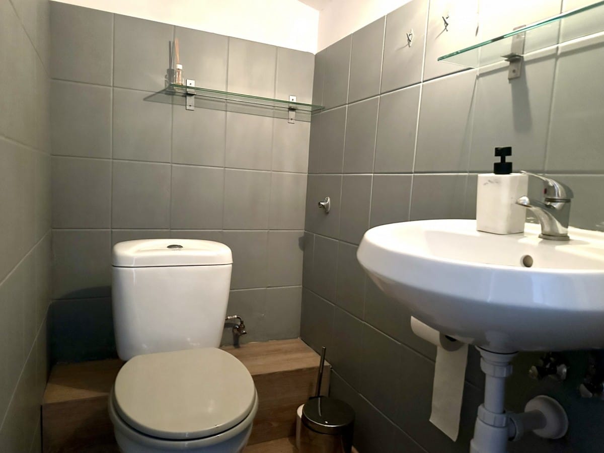 Lokal użytkowy  pokojowe na Wynajem