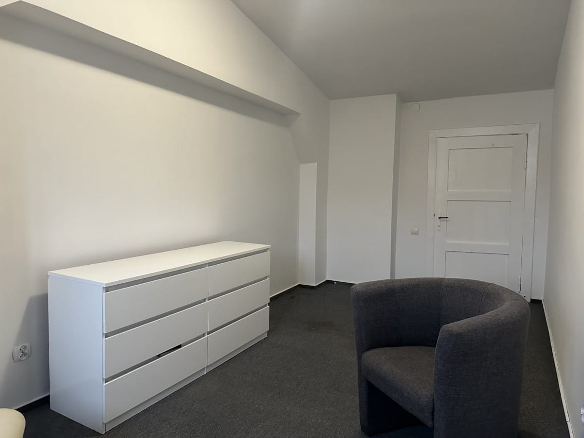 Lokal użytkowy  pokojowe na Wynajem