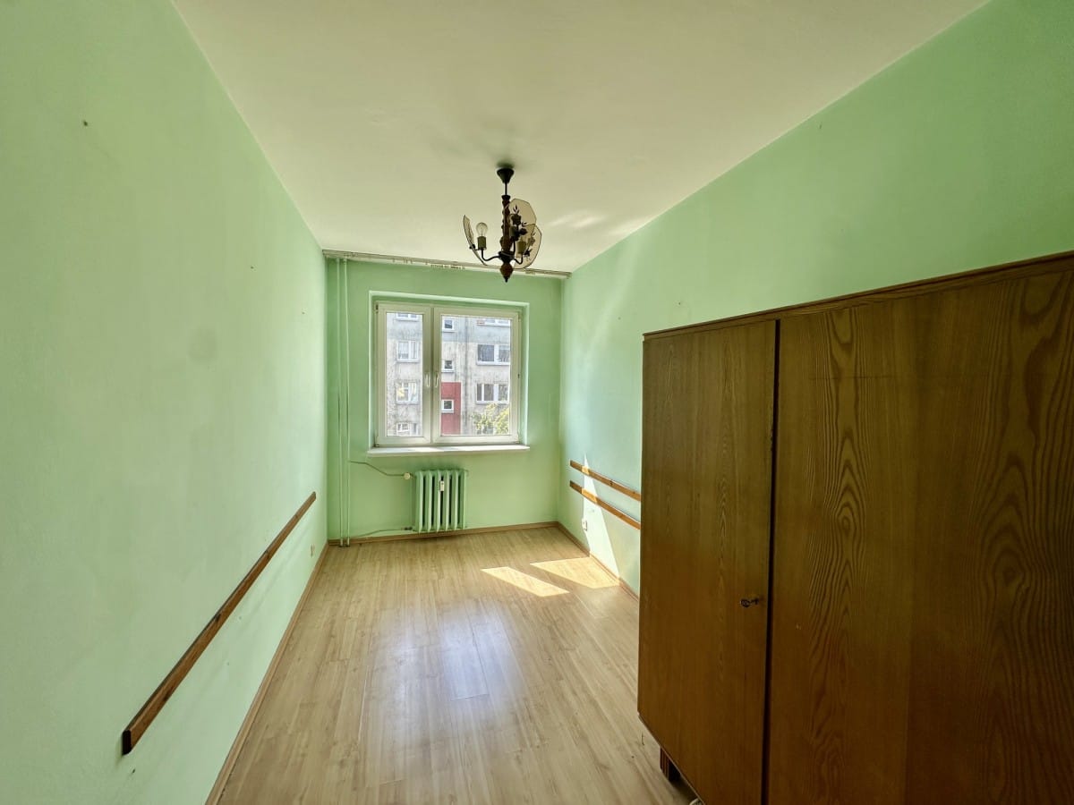 Mieszkanie 4 pokojowe na Sprzedaż