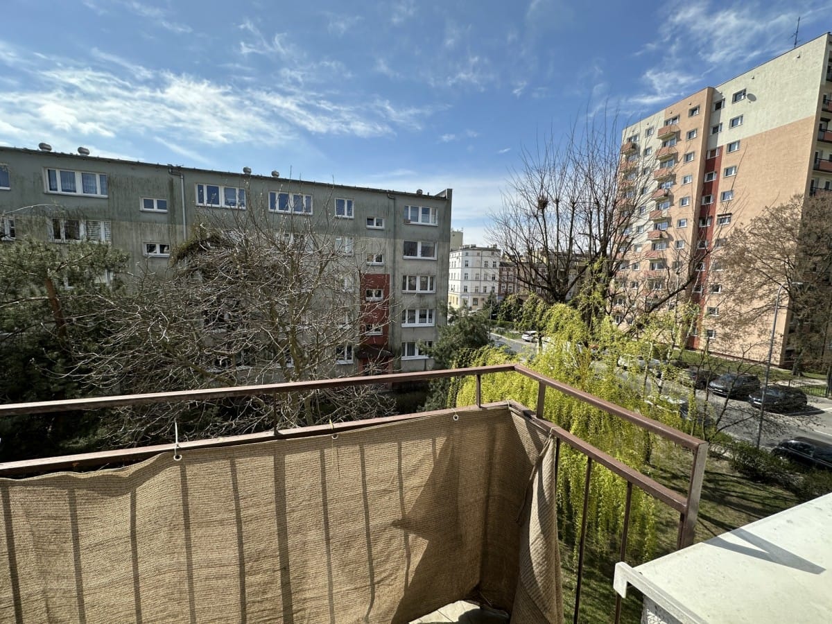 Mieszkanie 4 pokojowe na Sprzedaż