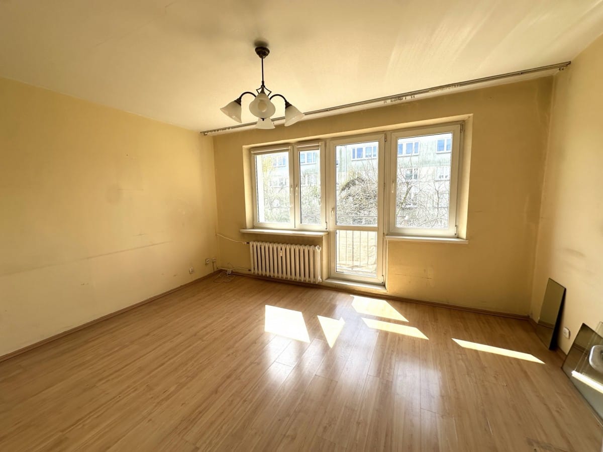 Mieszkanie 4 pokojowe na Sprzedaż