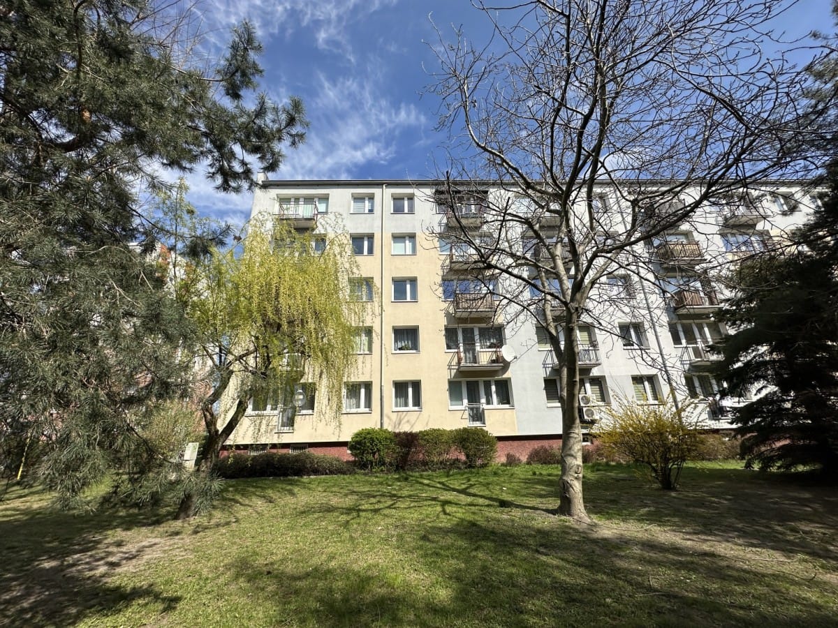 Mieszkanie 4 pokojowe na Sprzedaż