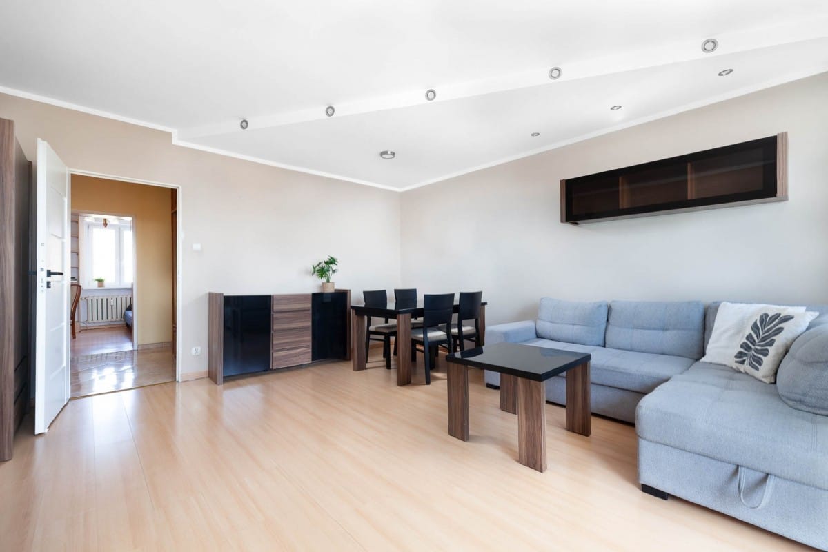 Mieszkanie 4 pokojowe na Sprzedaż