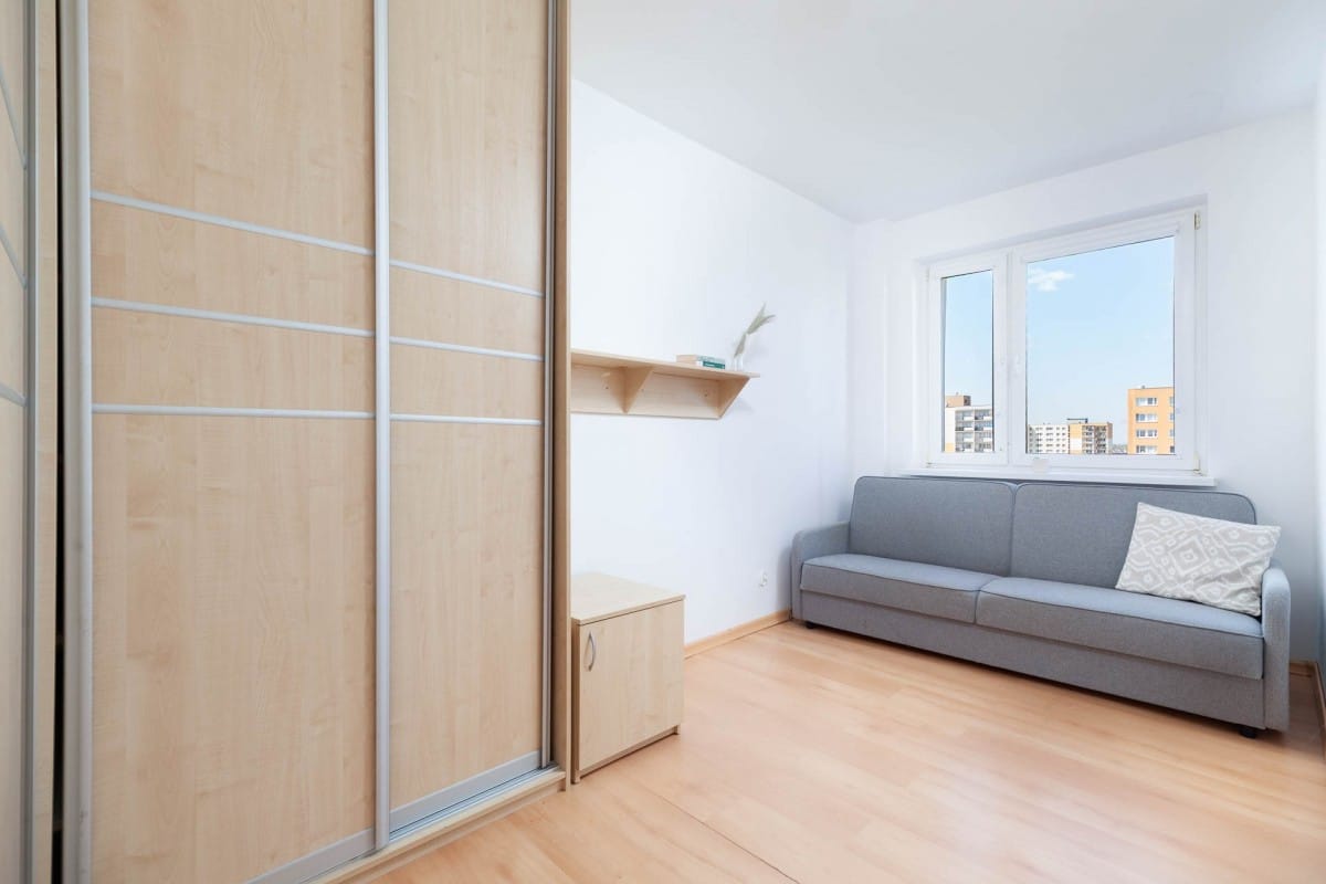 Mieszkanie 4 pokojowe na Sprzedaż