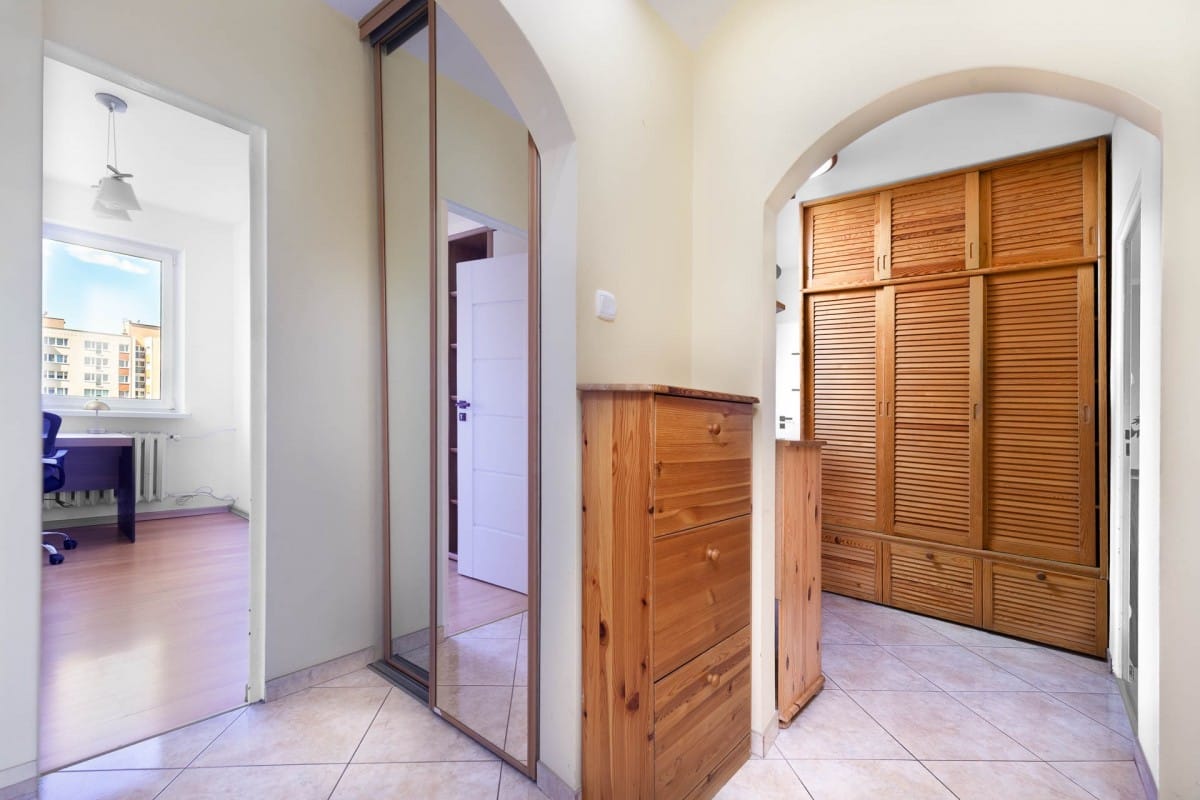 Mieszkanie 4 pokojowe na Sprzedaż