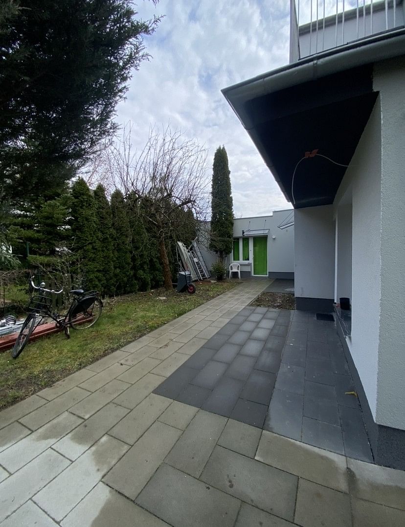 Dom 12 pokojowe na Sprzedaż