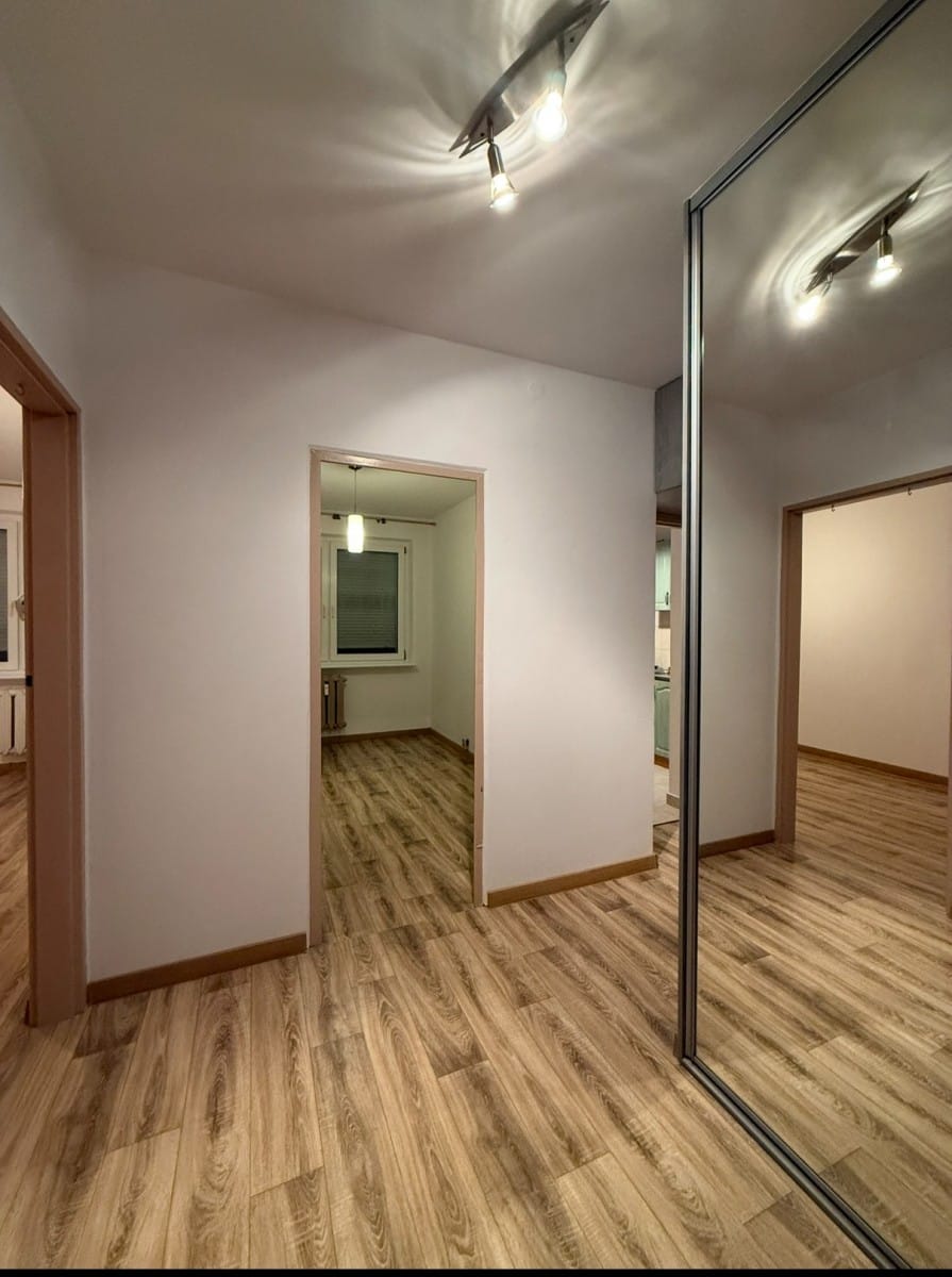 Mieszkanie 3 pokojowe na Sprzedaż