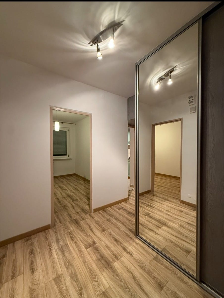 Mieszkanie 3 pokojowe na Sprzedaż