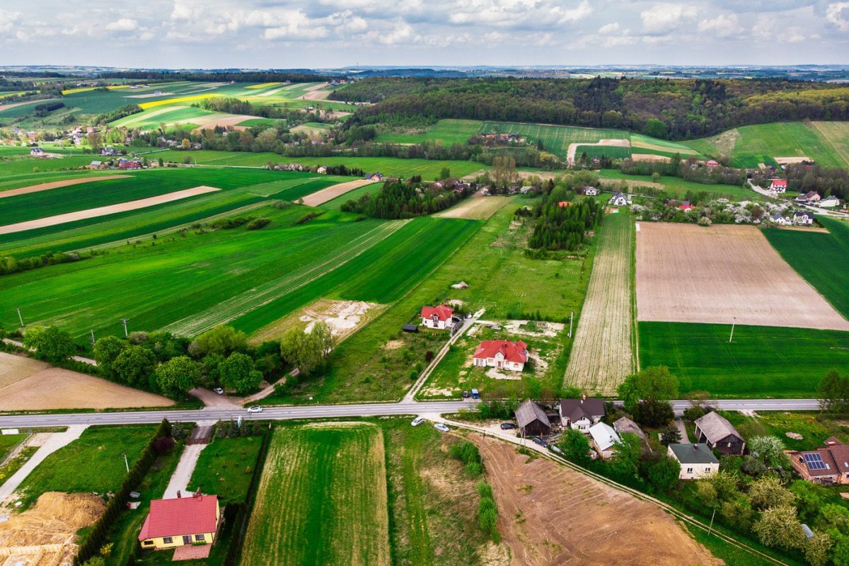 Działka  pokojowe na Sprzedaż