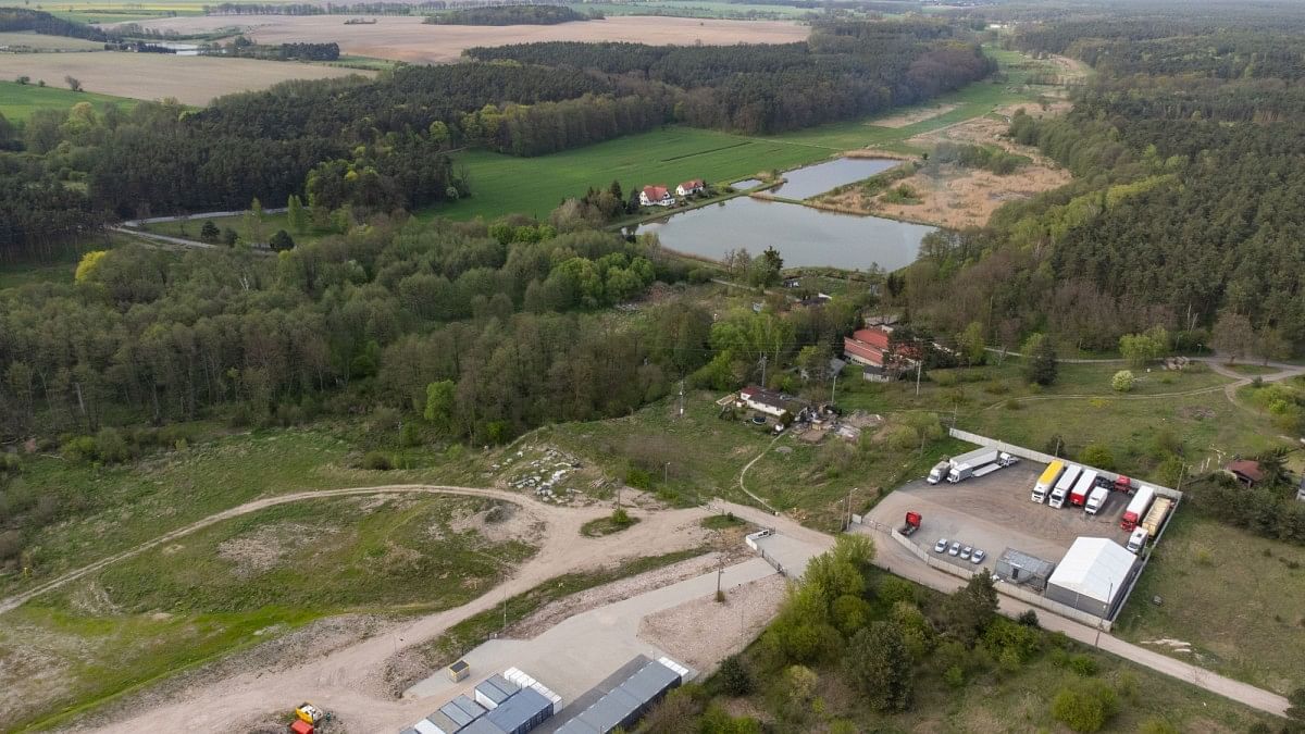 Działka  pokojowe na Sprzedaż