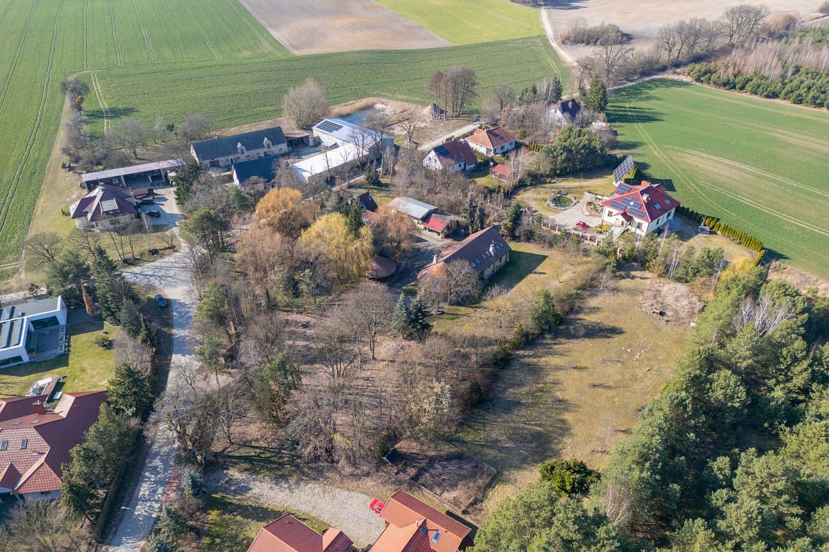 Lokal użytkowy  pokojowe na Sprzedaż