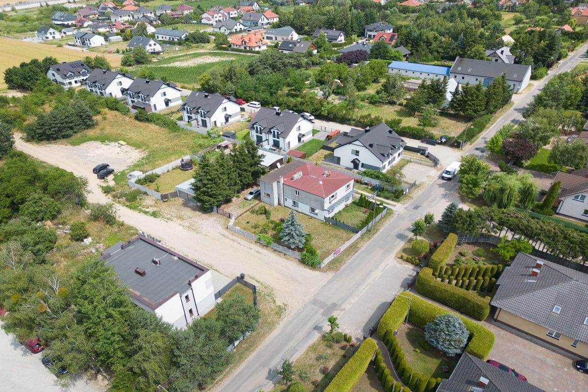 Dom 6 pokojowe na Sprzedaż