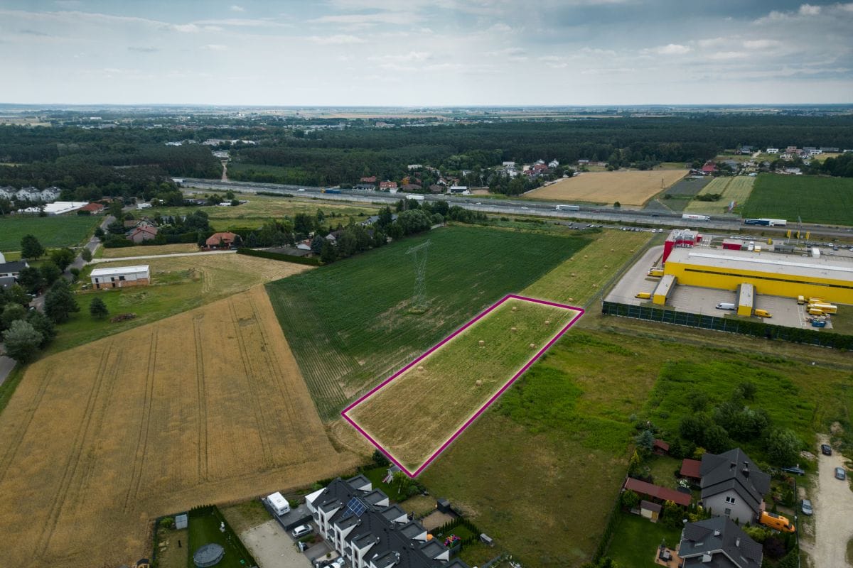 Działka  pokojowe na Sprzedaż